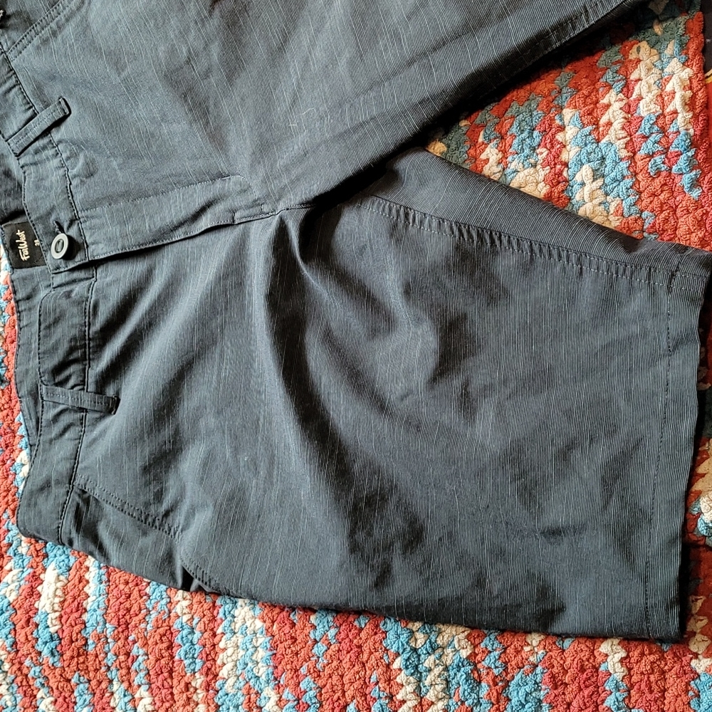 FarWest grey shorts size 36